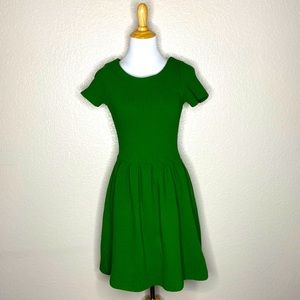 Ganni dress, size small, back zipper, scoop neckline, pleated, short sleeves!